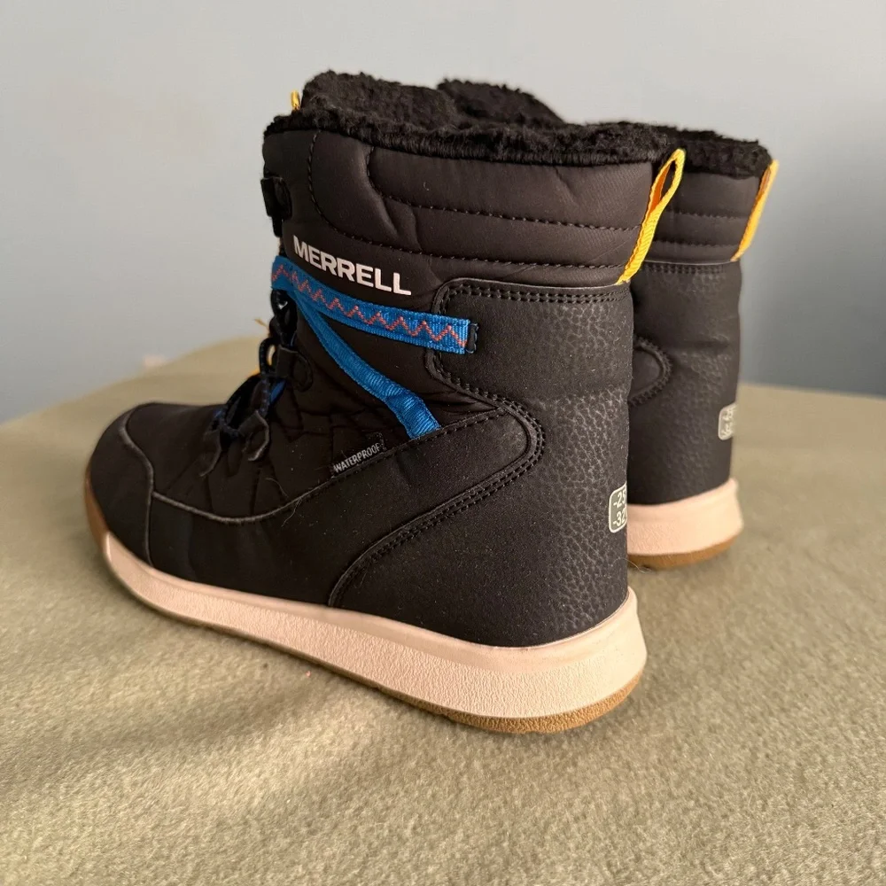 Merrell Kids Snow Crush 3.0 Unisex Waterproof Boots Size‎ 4M